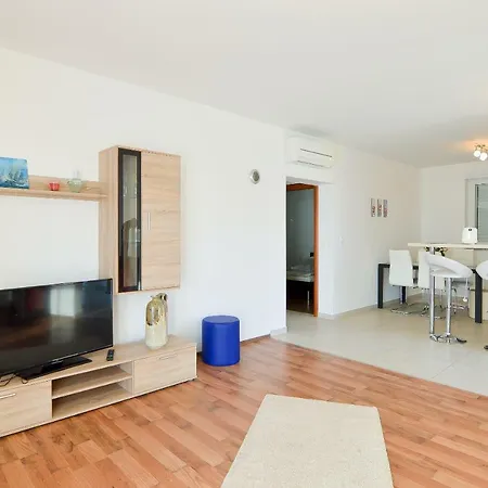 Narzissa Apartament *