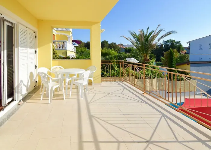 Narzissa Διαμέρισμα Πούλα